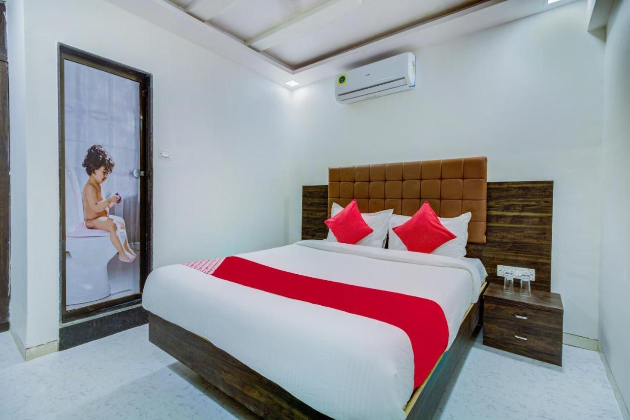 Hotel Golden Palace Lodging And Boarding Thane Exterior foto