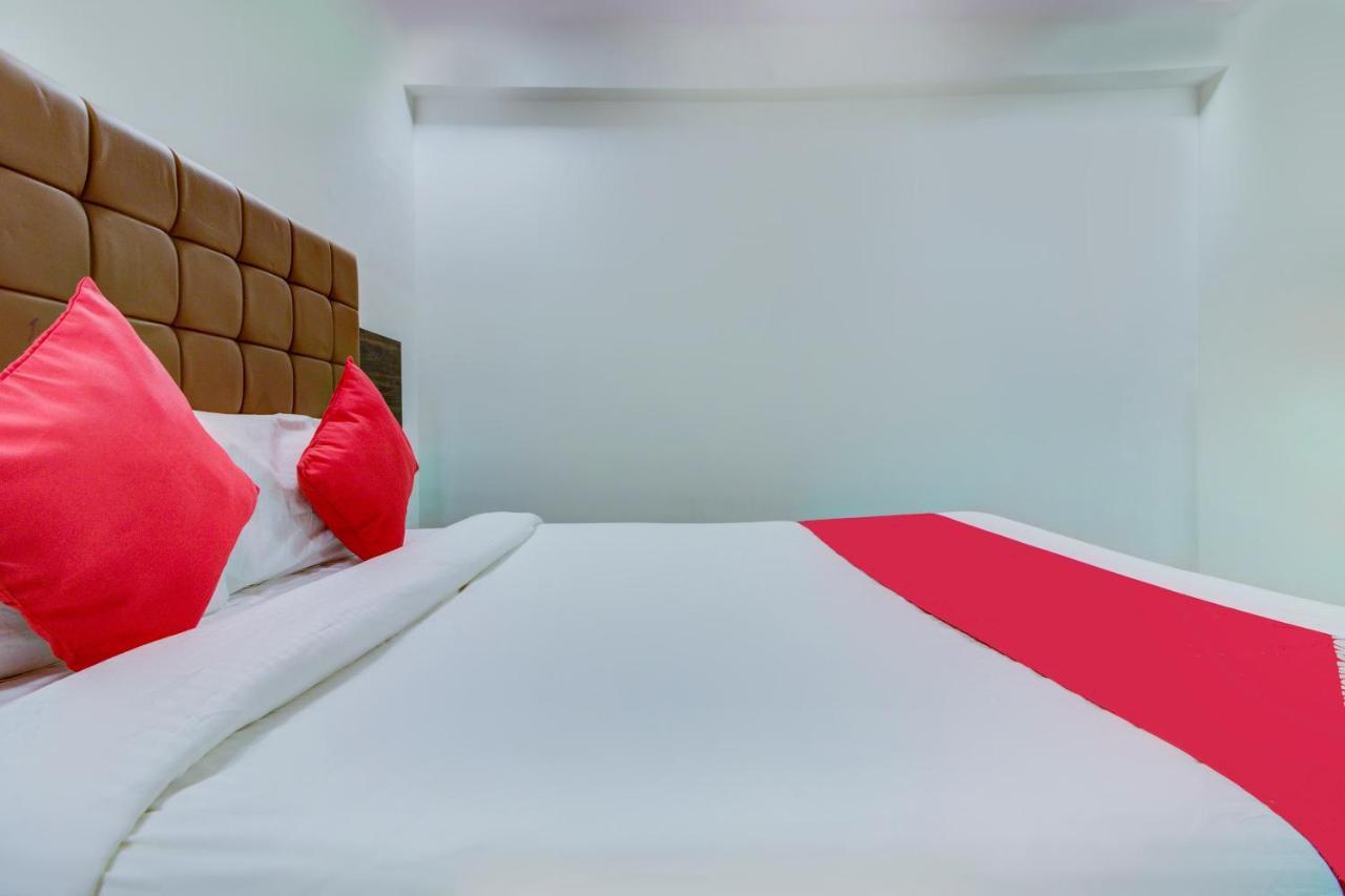 Hotel Golden Palace Lodging And Boarding Thane Exterior foto