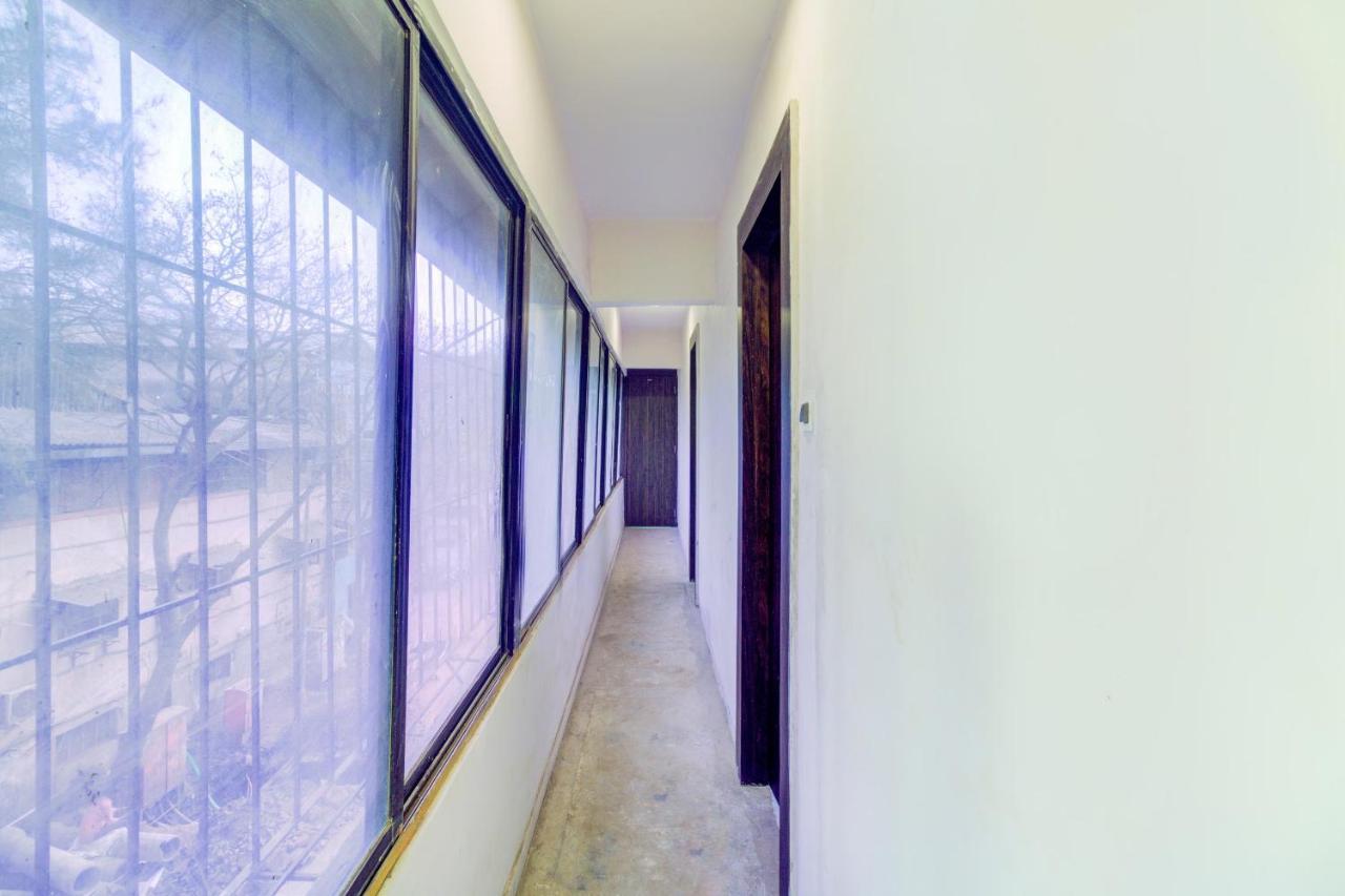 Hotel Golden Palace Lodging And Boarding Thane Exterior foto